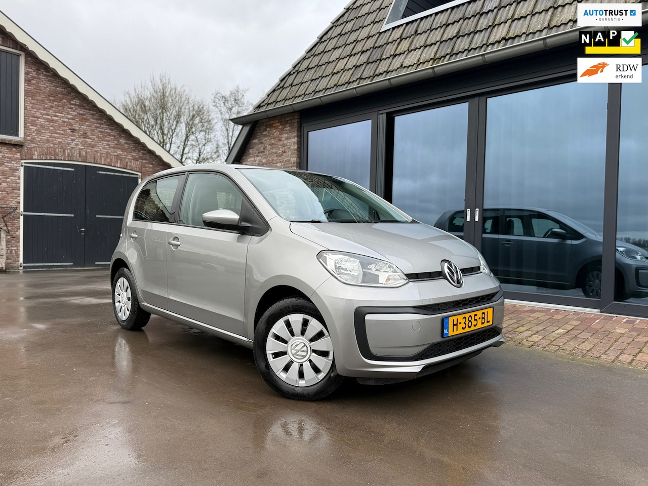 Volkswagen Up! - 1.0 BMT move up! 2020 Nieuwstaat - AutoWereld.nl