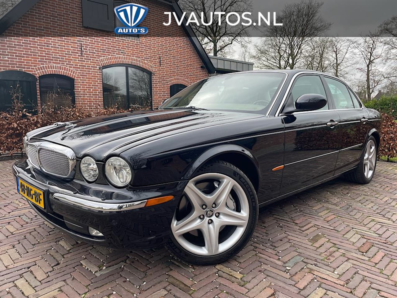 Jaguar XJ - 4.2 V8 Super Charger,Nederlandse auto, Dealer onderhouden!! - AutoWereld.nl