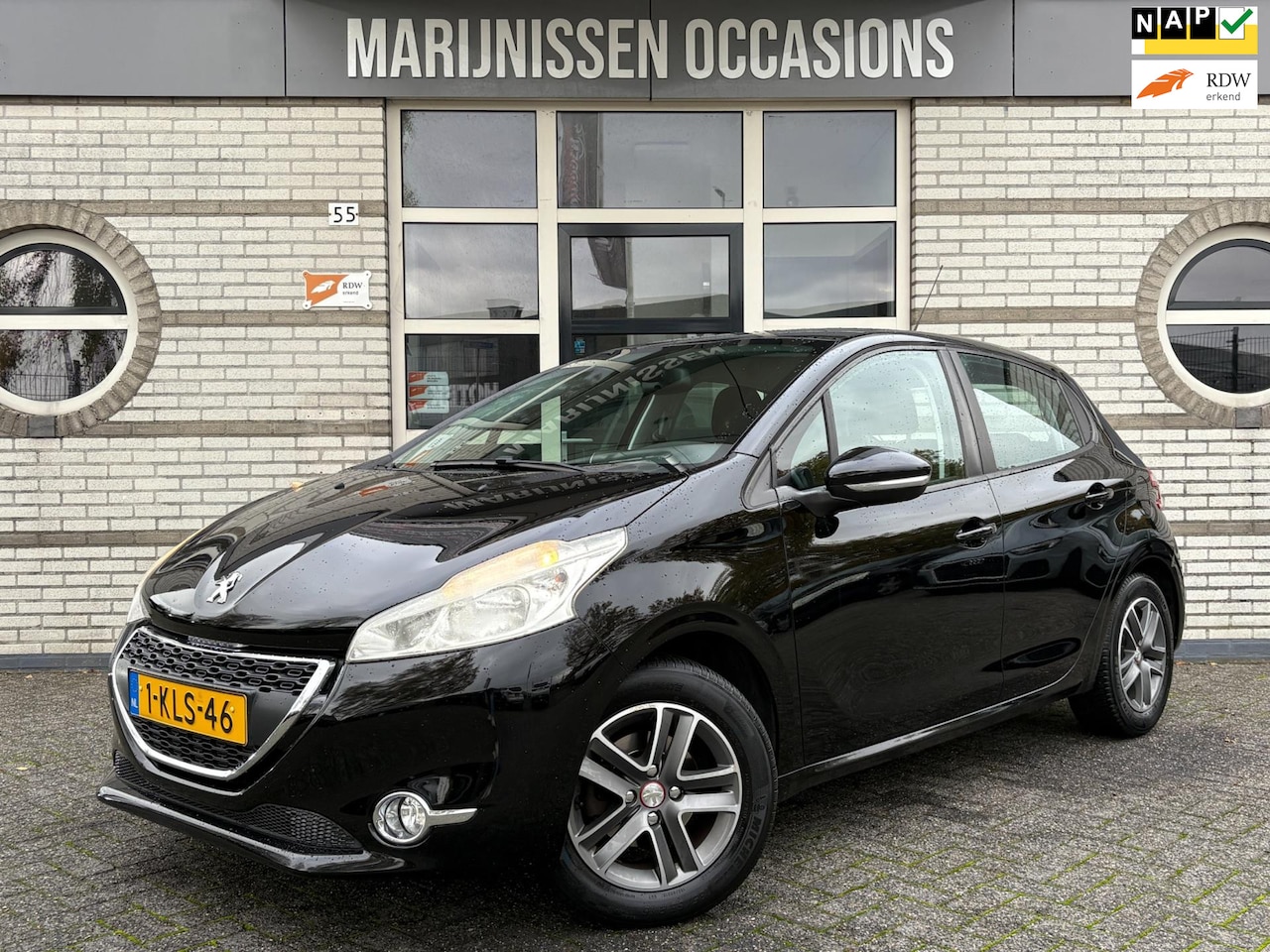 Peugeot 208 - 1.2 VTi Envy |Airco,Navi,Cruise| - AutoWereld.nl