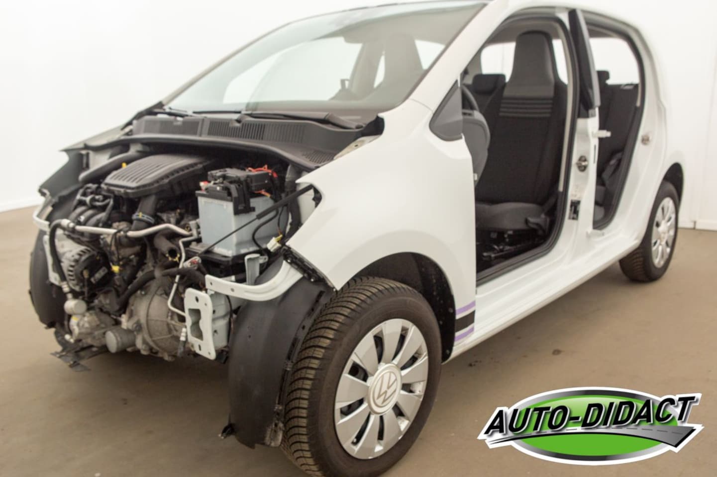 Volkswagen Up! - 1.0 Airco 21.167 km NAP - AutoWereld.nl