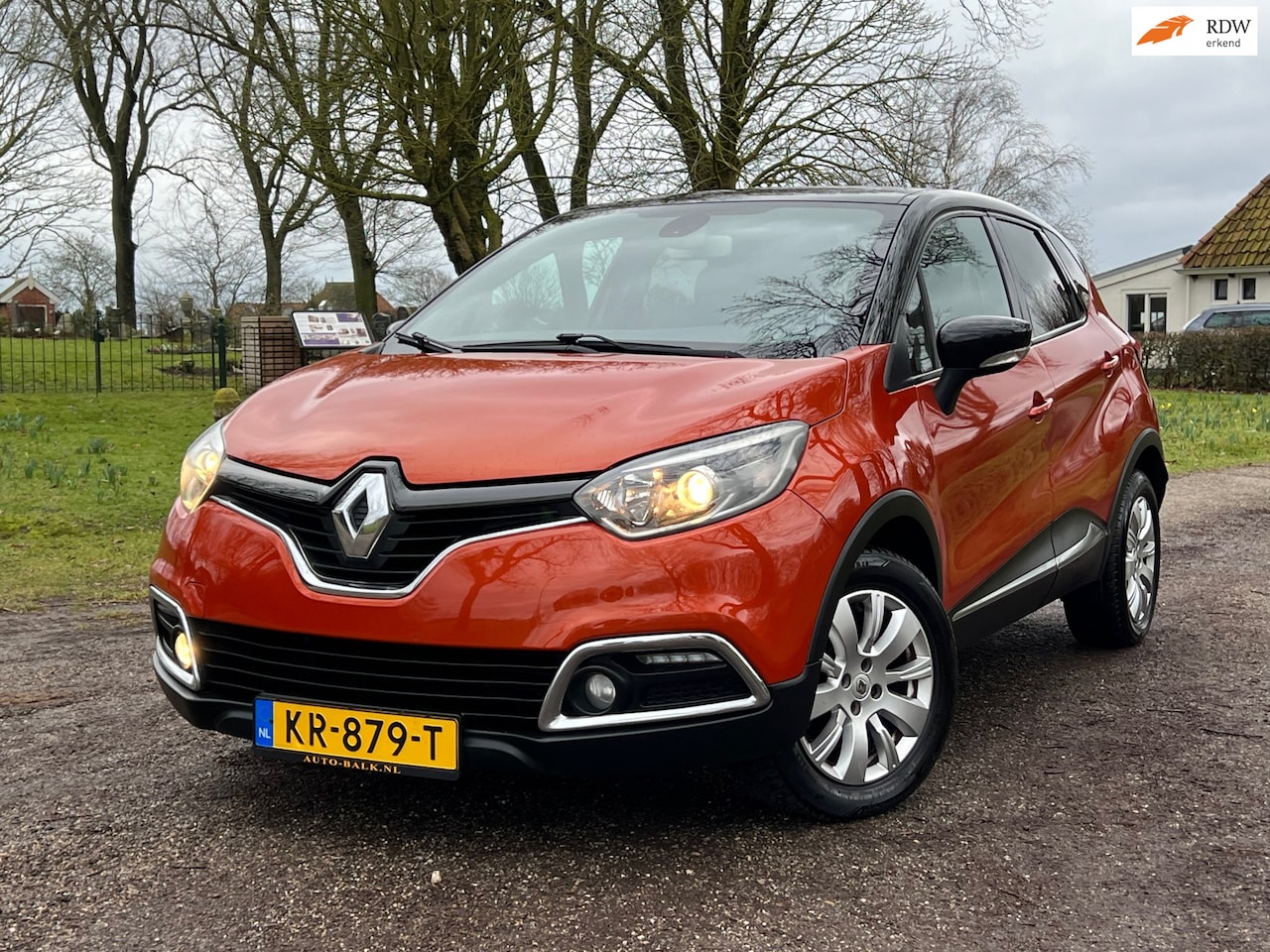 Renault Captur - 1.2 TCe Dynamique | Automaat + Cruise + Navi + Clima + Trekhaak Nu € 6.750,-!!! - AutoWereld.nl