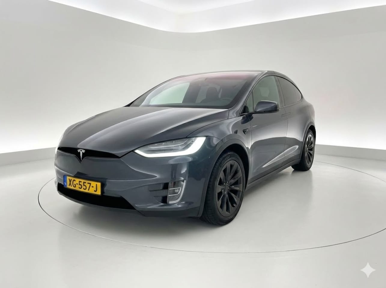 Tesla Model X - 75D Base | Geen import | Trekhaak | - AutoWereld.nl