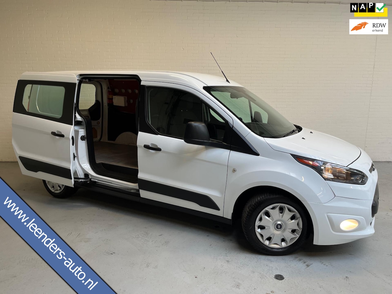 Ford Transit Connect - Benzine 1.0 Ecoboost 100PK L2 Trend 3Persoons, Airco, Camera, Navigatie, 1ste eigenaar, RI - AutoWereld.nl