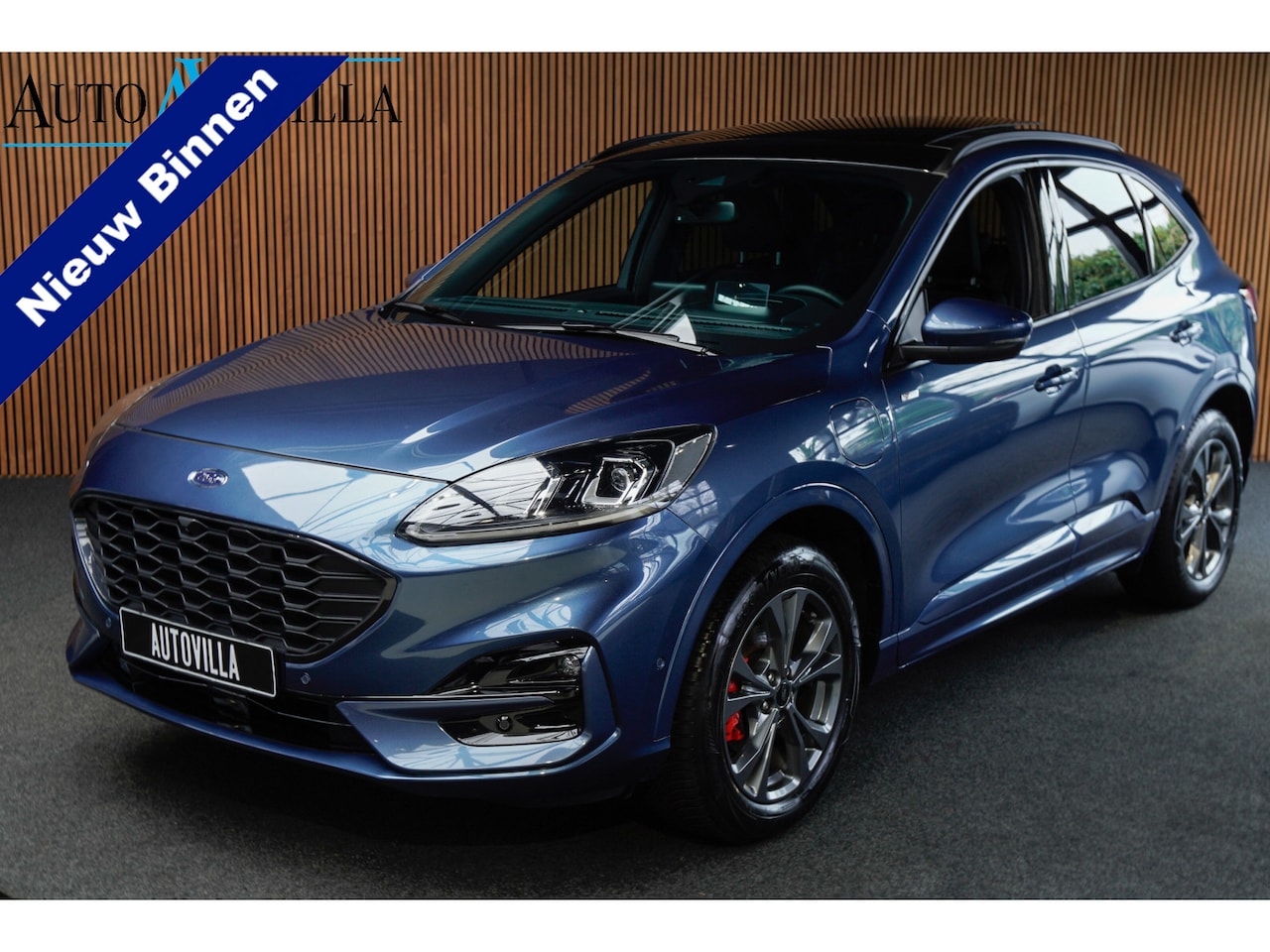 Ford Kuga - 2.5 PHEV ST-Line X Panodak Leder Navi 360 ACC PDC Stuurverwarming Stoelverwarming voor & a - AutoWereld.nl