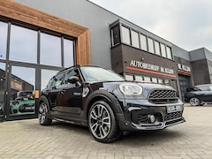 MINI Countryman - 2.0 Cooper S E ALL4 John Cooper Works 220pk/Camera/ leer/Pano/vol/btw
