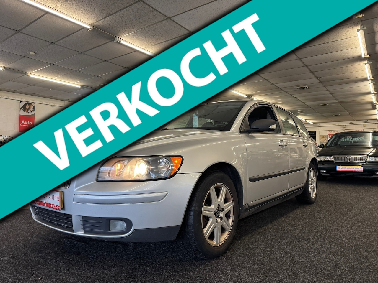 Volvo V50 - 1.8 Edition I. Cruise/climate control, trekhaak en meer! - AutoWereld.nl