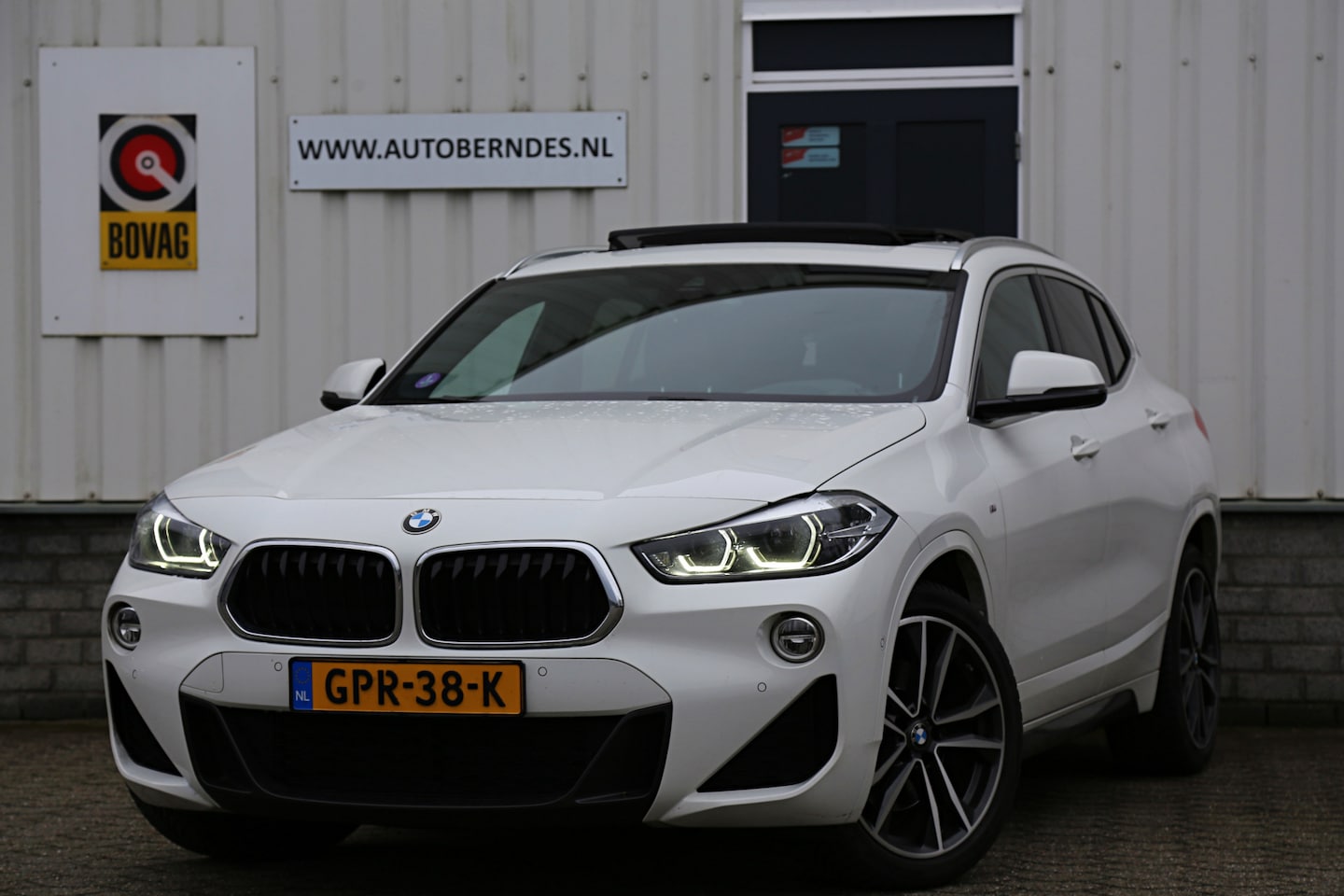 BMW X2 - 2.0i xDrive High Executive M-Sport*Perfect Onderh.*Pano/ACC/H&K/Leder/Stoelverw./HUD/Memor - AutoWereld.nl