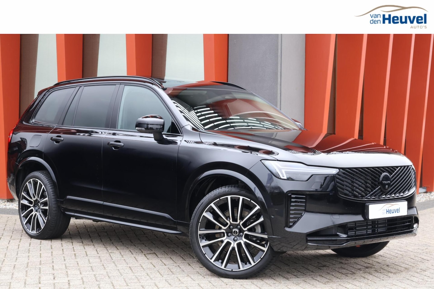 Volvo XC90 - T8 Recharge AWD Ultra Dark Executive | Stoelverwarming | Trekhaak | B&W | Luchtvering | Le - AutoWereld.nl