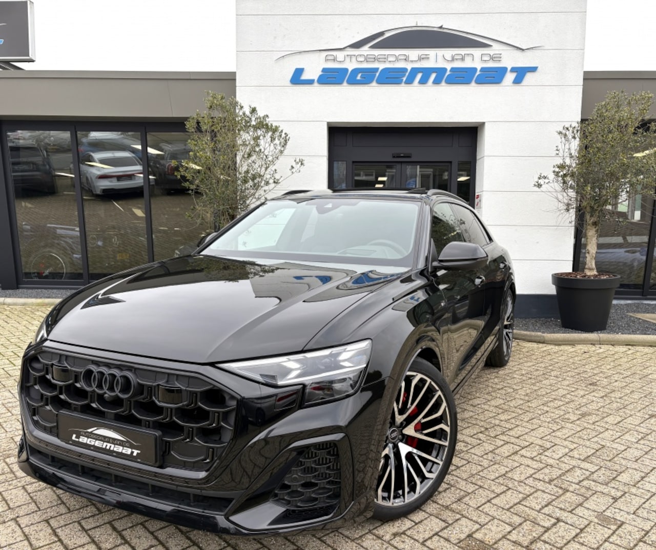 Audi Q8 - 60 TFSI e Competition 490PK VOL! 2026 - AutoWereld.nl