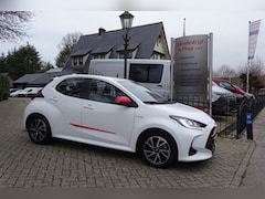 Toyota Yaris - 1.5 Hyb. Dynamic CLIMA LED VERL 1e eig