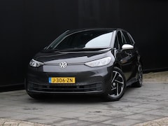 Volkswagen ID.3 - First 58 kWh | PDC | CRUISE | NAVI | APPLE CARPLAY | STOEL/STUURVERW. |