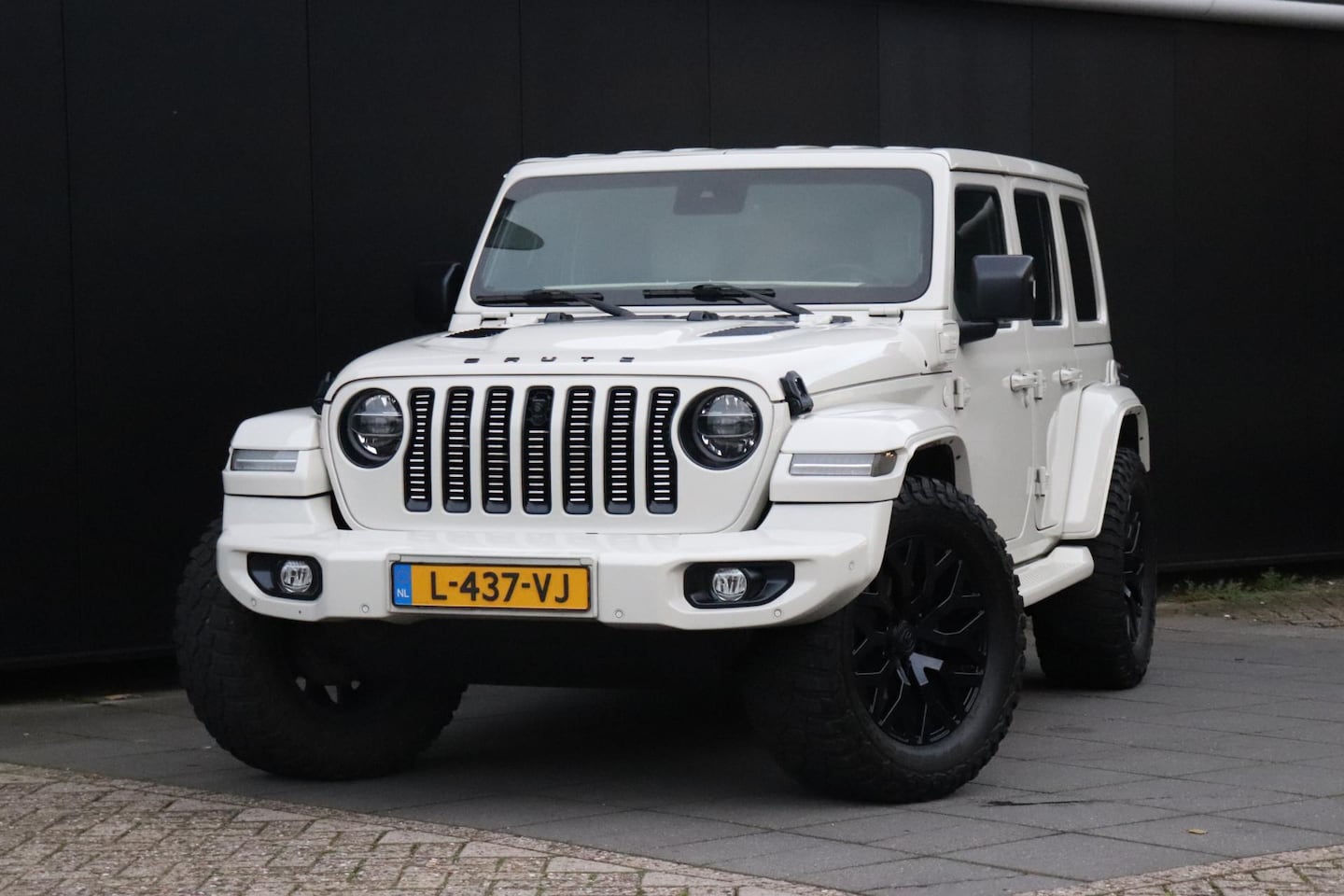 Jeep Wrangler - BRUTE 4xe 380 | LEDER | CAMERA | STOEL/STUURVERW | CRUISE | NAVI | - AutoWereld.nl