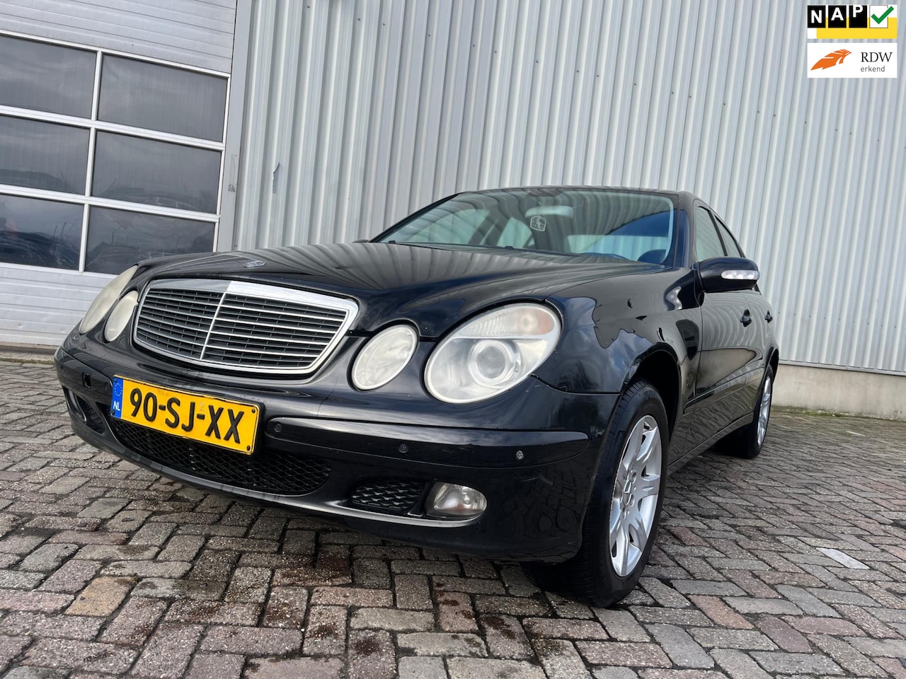 Mercedes-Benz E-klasse - 220 CDI Classic - Schade - AutoWereld.nl