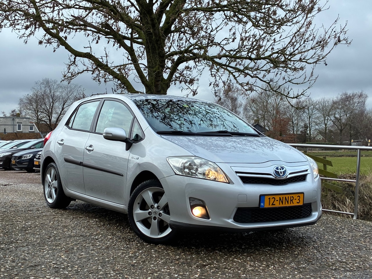 Toyota Auris - 1.8 Full Hybrid Executive | Navi + Clima + Cruise nu €5.975,-!! - AutoWereld.nl
