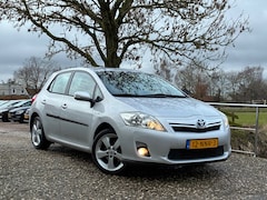 Toyota Auris - 1.8 Full Hybrid Executive | Navi + Clima + Cruise nu €5.975,