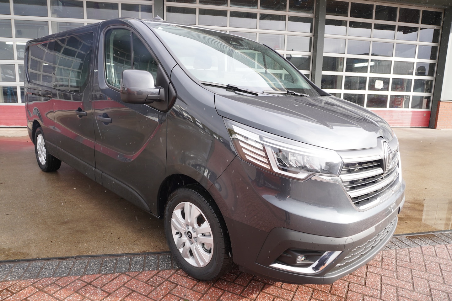 Renault Trafic - 2.0 Blue dCi 130PK T29 L2H1 Advance Dubbelcabine nr.V122 | Airco | Cruise | Camera |Trekha - AutoWereld.nl