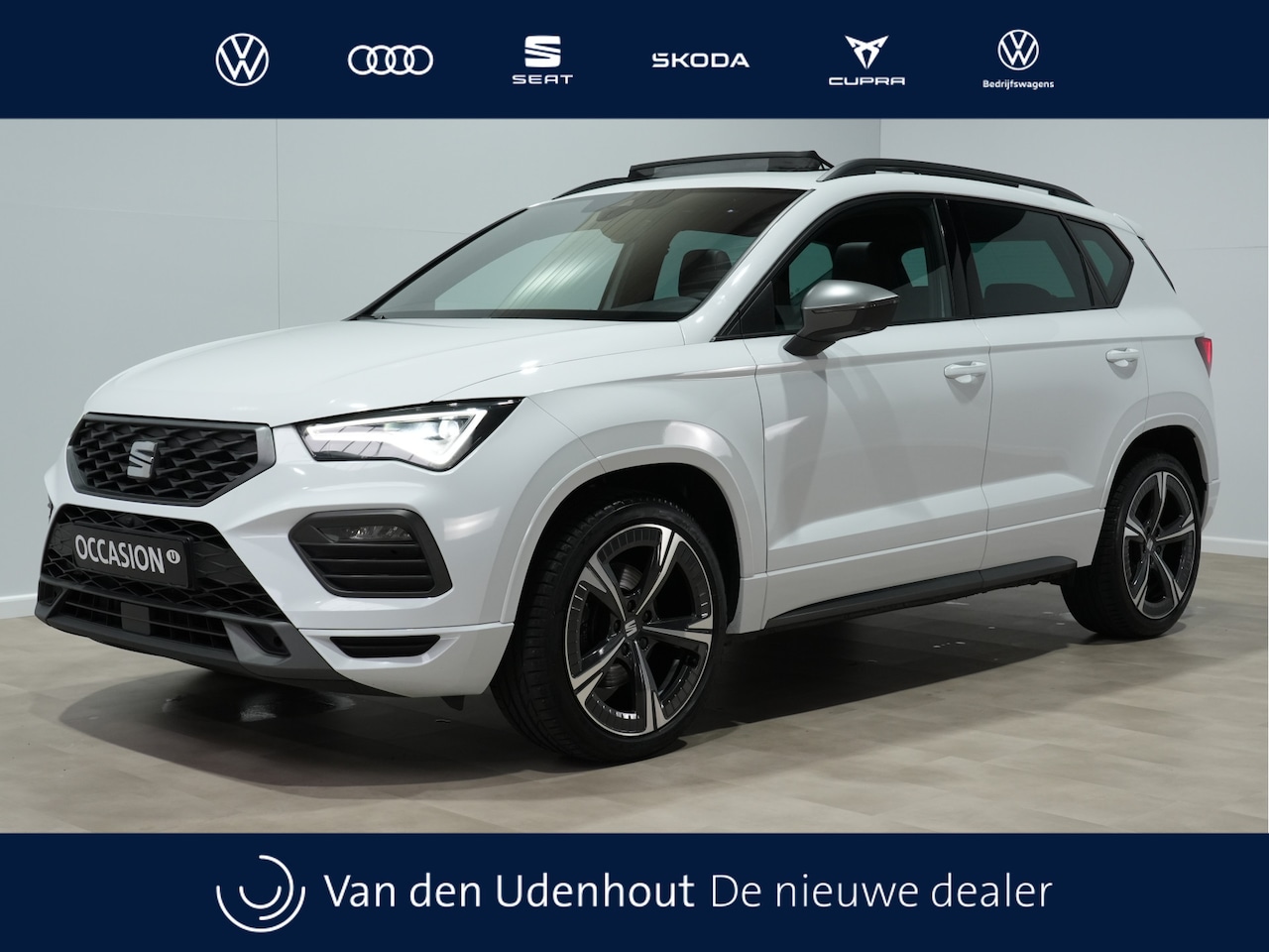 SEAT Ateca - 1.5 TSI 150pk DSG FR Business Intense Panorama 360 Camera trekhaak 19"velgen LED0 - AutoWereld.nl
