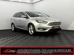 Ford Focus Wagon - 1.0 Titanium Camera, Half leder, Navi, Keyless start, Stoelverwarming, Cruise control, A s