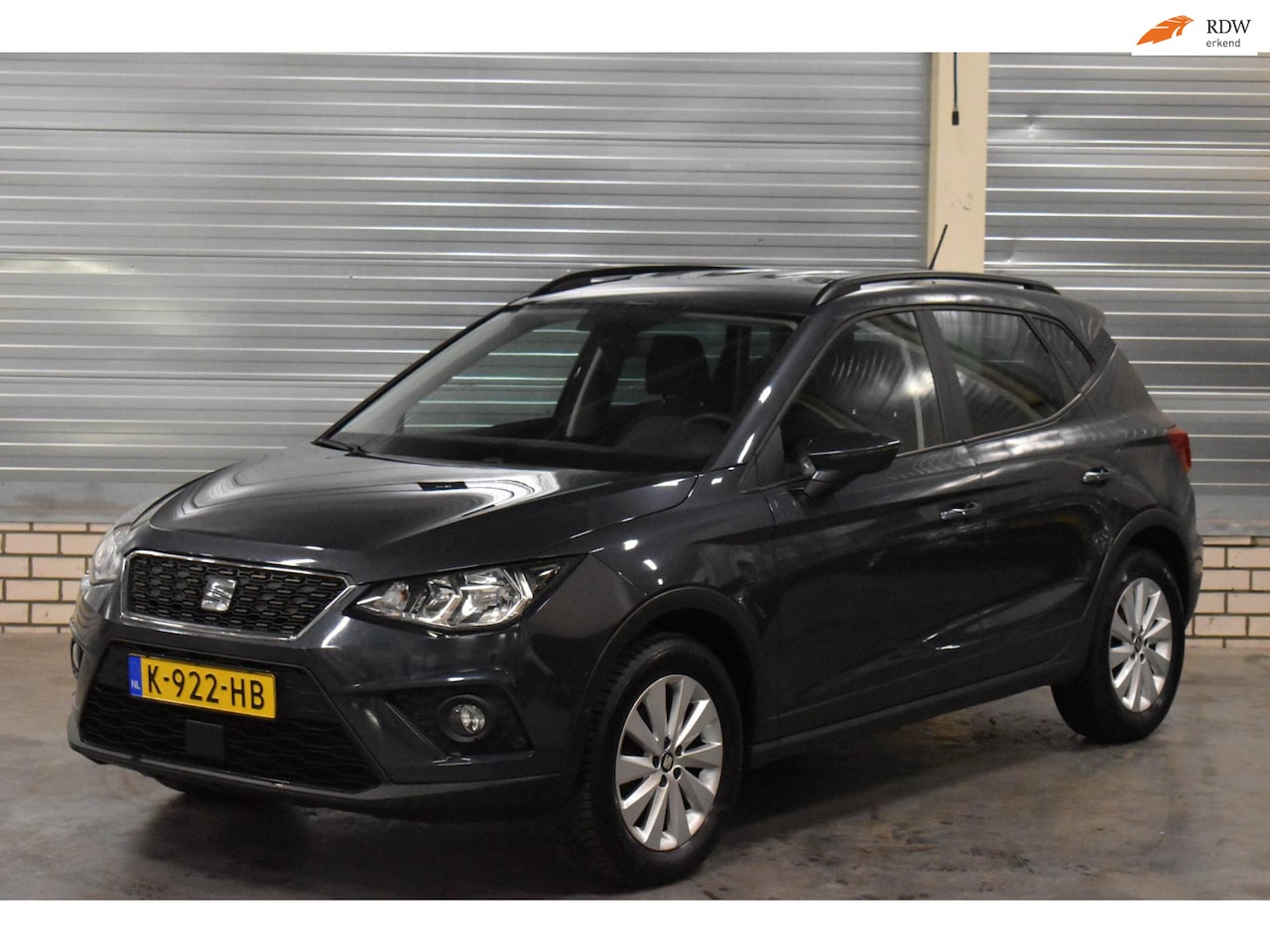 SEAT Arona - 1.0 TSI Style Business Intense + Android Auto|Carplay|Camera|Parkeersensoren V+A|Trekhaak| - AutoWereld.nl