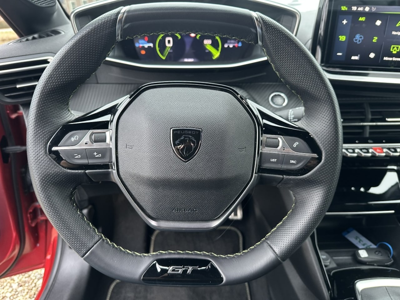 Peugeot 208 - 1.2 100PK GT-Line Navigatie