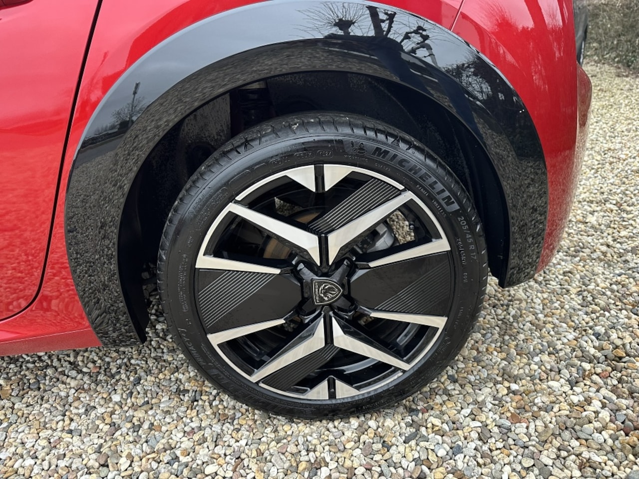 Peugeot 208 - 1.2 100PK GT-Line Navigatie