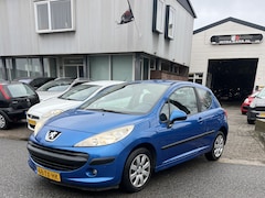 Peugeot 207 - 1.4-16V Color-line Airco Apk t/m 02-04-2026