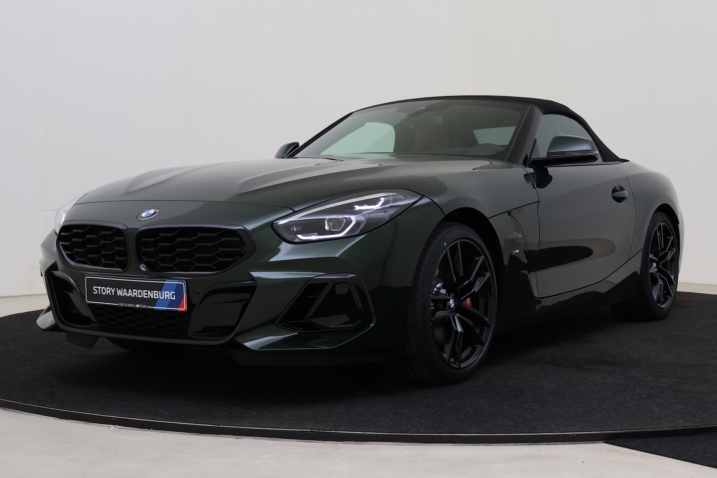 BMW Z4 Roadster - sDrive20i High Executive M Sport Automaat / M Sportstoelen / Achteruitrijcamera / Head-Up - AutoWereld.nl