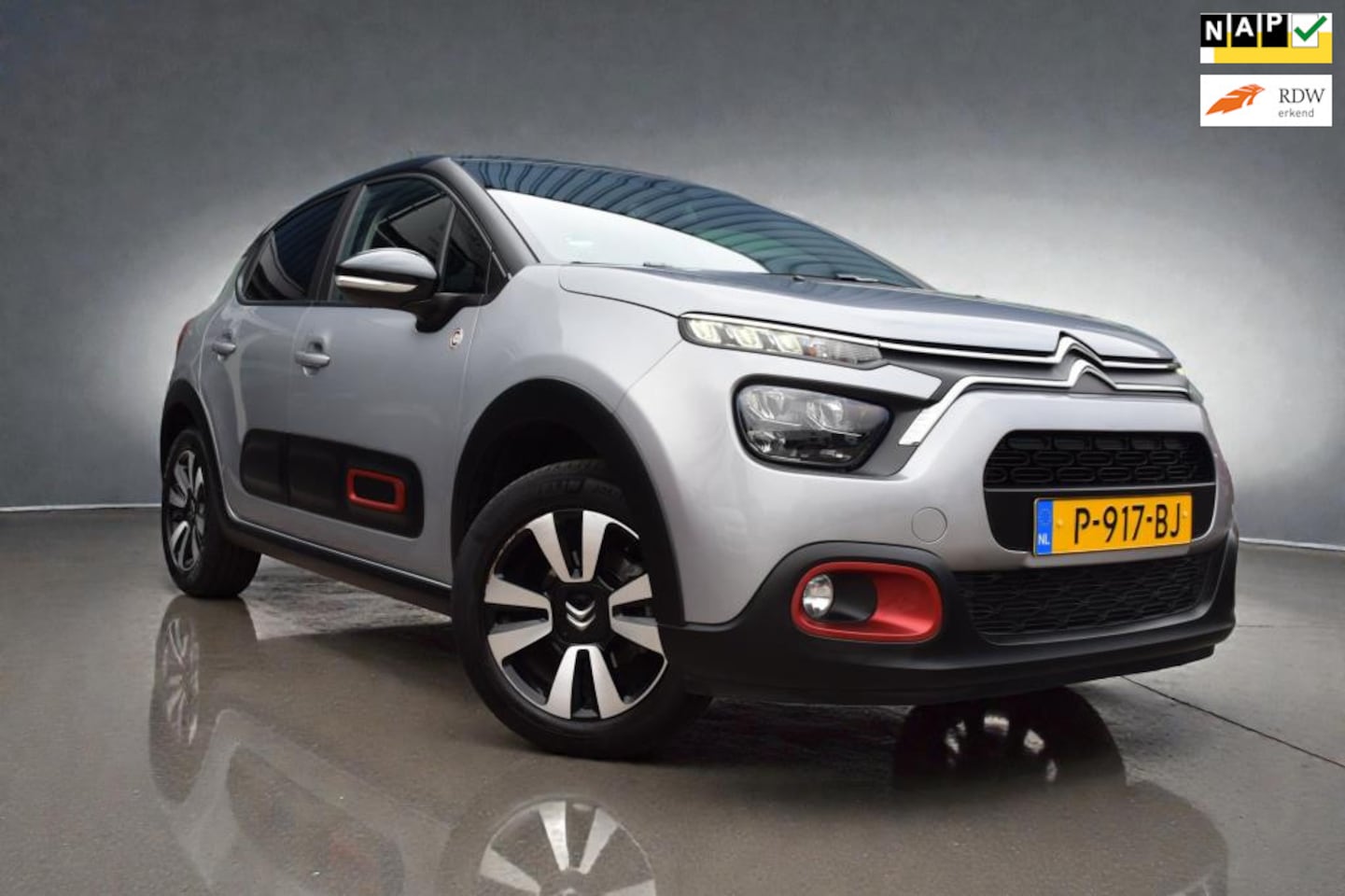 Citroën C3 - 1.2 PureTech C-Series, BTW auto,NAP, Apple car play, Lichtmetalen velgen, Cruise control,