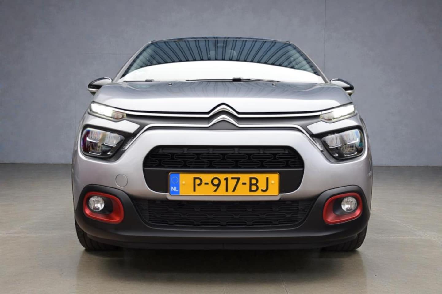 Citroën C3 - 1.2 PureTech C-Series, BTW auto,NAP, Apple car play, Lichtmetalen velgen, Cruise control,