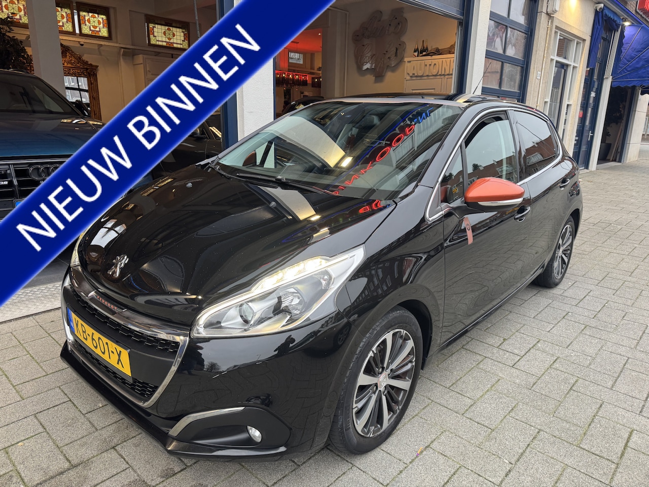 Peugeot 208 - 1.2 PureTech Roland Garros PANORAMA/NAVI/AUTOMAAT - AutoWereld.nl