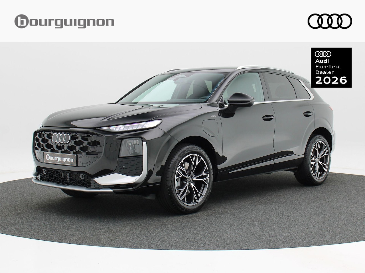 Audi Q3 - e-hybrid | S edition | 272 PK Hatchback | Privacy glas | Ledkoplampen | 19 inch | - AutoWereld.nl