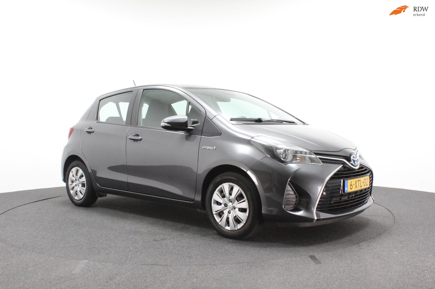 Toyota Yaris - 1.5 Hybrid Comfort | Climate control | Goed onderhouden | Trekhaak | - AutoWereld.nl