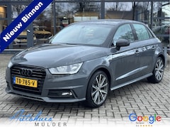 Audi A1 Sportback - 1.0 TFSI Adrenalin Automaat/Keyless/Navi/Cruise/Airco 96PK