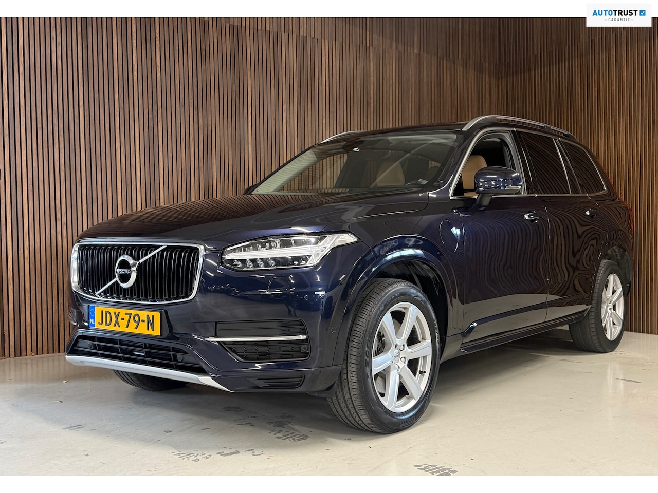 Volvo XC90 - 2.0 T8 Twin Engine AWD Momentum 2.0 T8 Twin Engine AWD Momentum - AutoWereld.nl