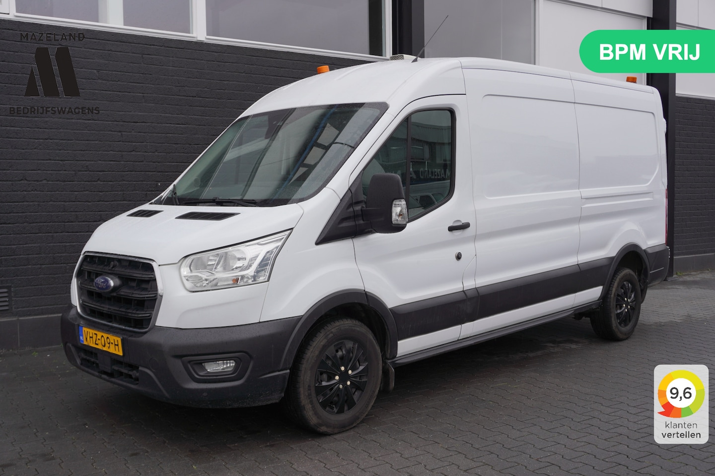 Ford Transit - 2.0 TDCI 130PK L3H2 EURO 6 - Airco - Cruise - Camera - €14.950,- Excl. - AutoWereld.nl