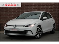 Volkswagen Golf - 1.0 eTSI Life Business 110PK |ACC|STUUR-STOELVERWARMING|18-INCH|CARPLAY|