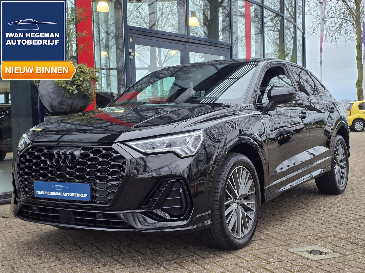 Audi Q3 Sportback - 45 TFSI e S-Edition | Navigatie | ECC | Stoelverwarming | PDC + Camera | LM velgen - AutoWereld.nl