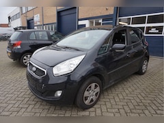 Kia Venga - 1.4 CVVT ExecutiveLine voorschade
