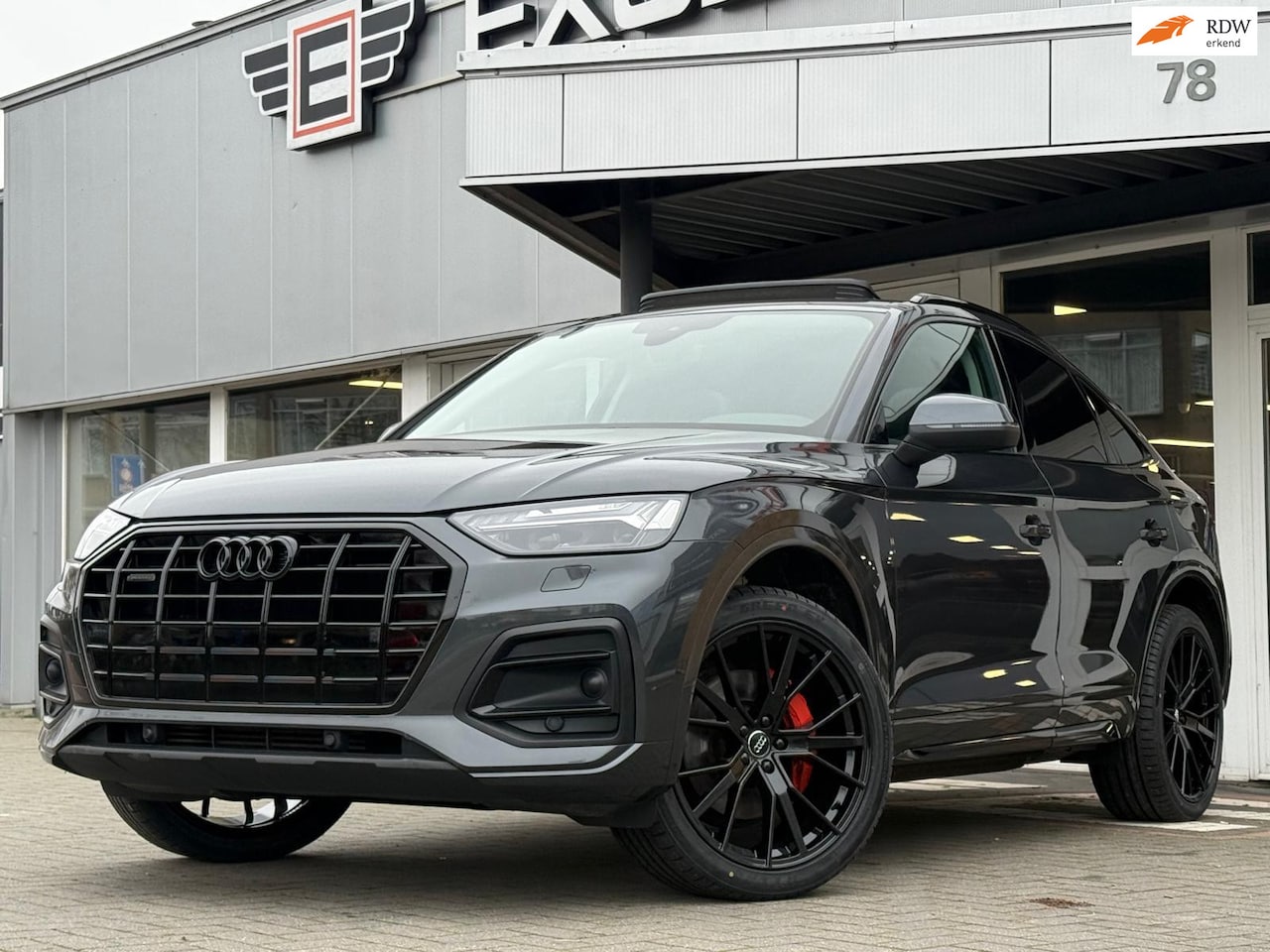 Audi Q5 Sportback - 50 TFSI e Black Optik PHEV 300PK | Panoramadak - AutoWereld.nl