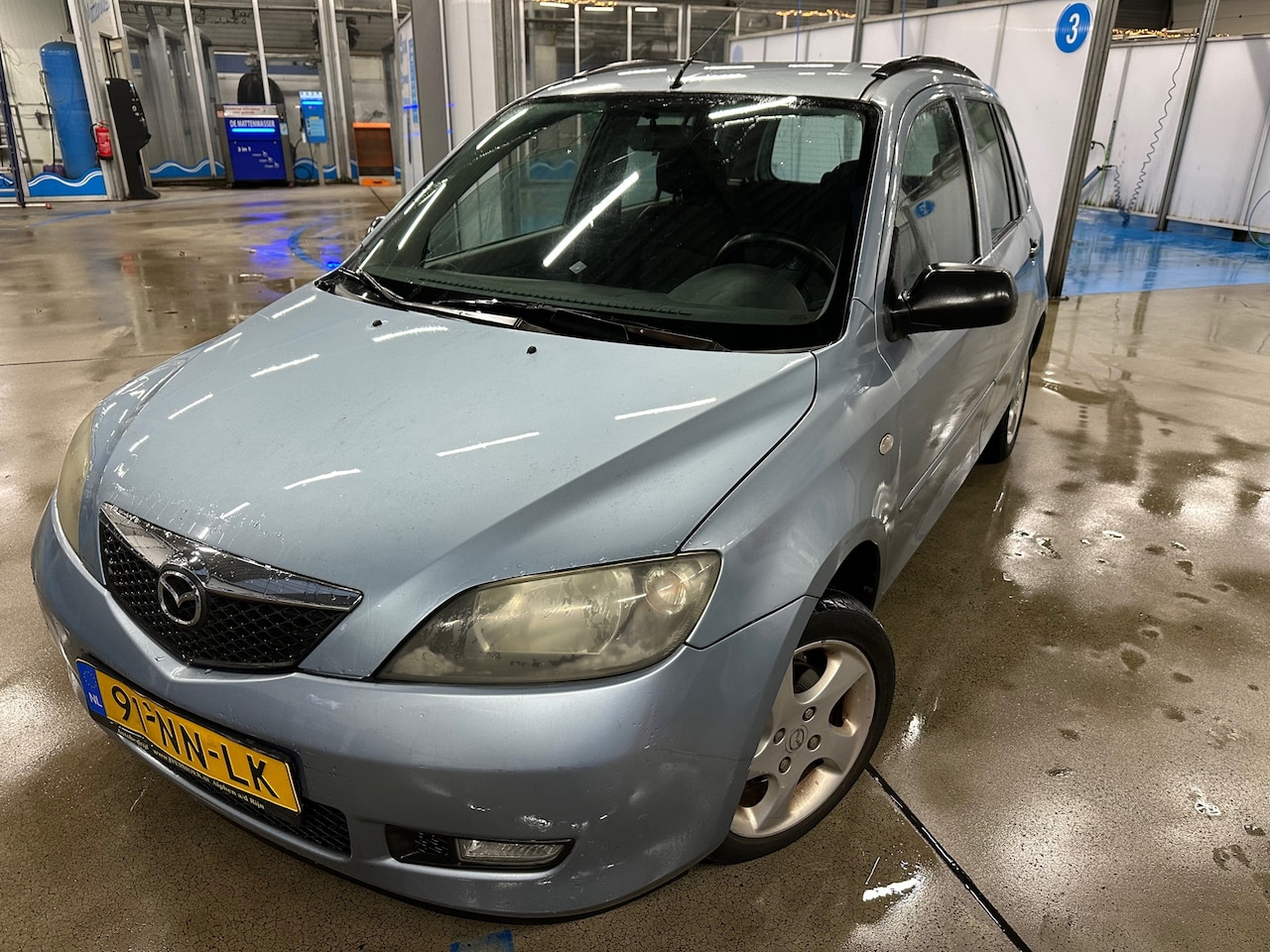 Mazda 2 - MET AIRCO & JAAR APK! - AutoWereld.nl