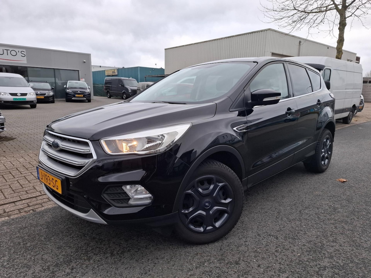 Ford Kuga - 1.5 EcoBoost Titanium AIRCO/CRUISE/TREKHAAK! - AutoWereld.nl