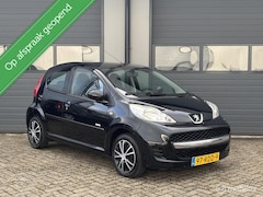 Peugeot 107 - 1.0-12V Millesim 200 Uitvoering 1e EIG/BWJ 2011