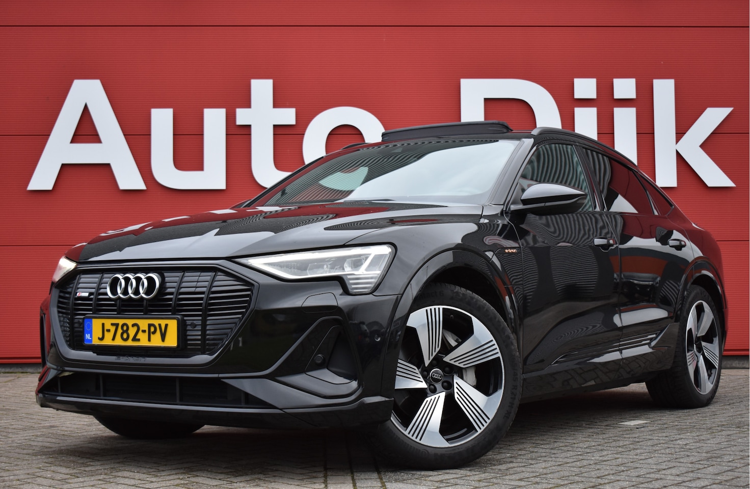 Audi e-tron Sportback - 50 quattro S edition 71 kWh LED | RS Stoelen | Pano | B&O | Camera | Keyless | Carplay | N - AutoWereld.nl