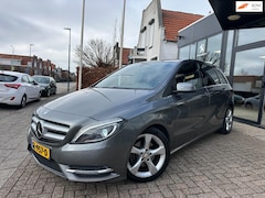 Mercedes-Benz B-klasse - 180 Prestige|Zeer Netjes|Alarm|Trekhaak|Clima|PDC