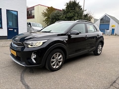 Kia Stonic - 1.0 T-GDi 120pk DCT7 DynamicLine | Apple carplay / Android auto | Camera | Climate control