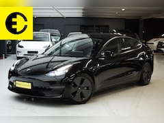 Tesla Model 3 - Long Range AWD 75 kWh