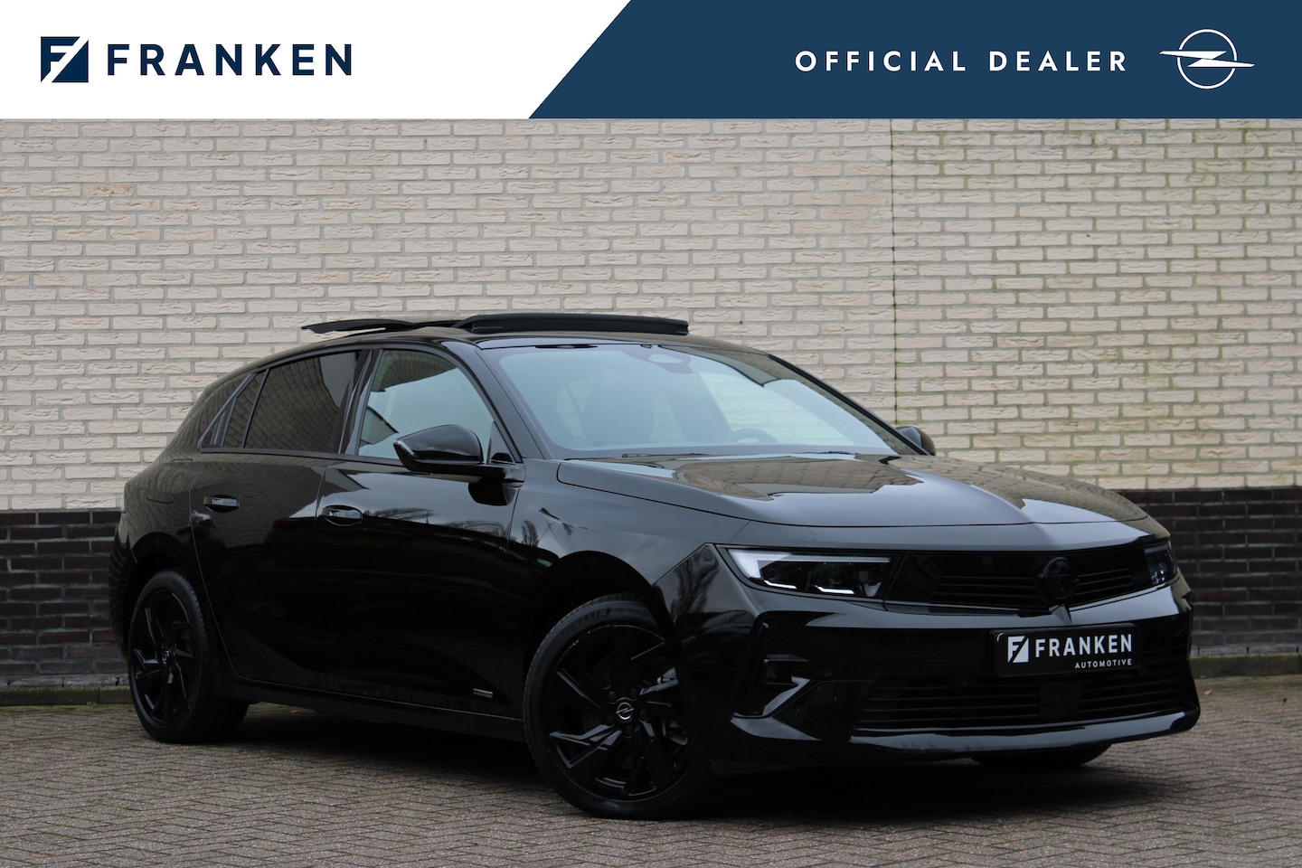 Opel Astra - 1.6 Hybrid Ultimate | Panoramadak | Matrix| AGR | Black Pack - AutoWereld.nl