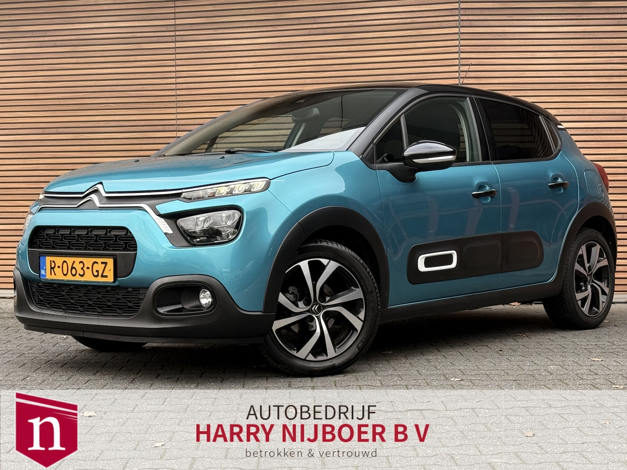 Citroën C3 - 1.2 PureTech Shine Camera / Navi / Carplay / Clima - AutoWereld.nl