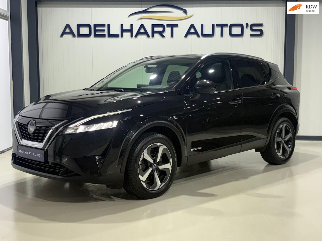Nissan Qashqai - 1.5 e-Power N-Connecta Automaat / Panorama dak / Navigatie full map / 360 Camera / Cruise - AutoWereld.nl