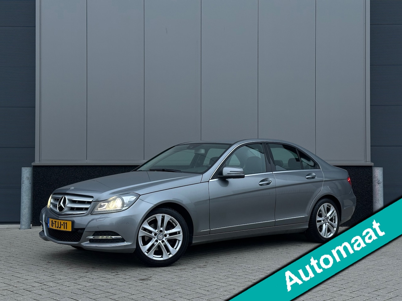 Mercedes-Benz C-klasse - 180 Ambition Avantgarde |CRUISE|SENSO - AutoWereld.nl
